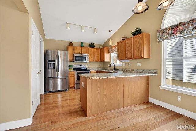 615 Thornridge Drive, O'fallon, MO 63368