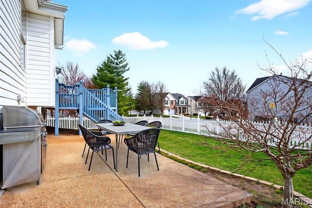 615 Thornridge Drive, O'fallon, MO 63368