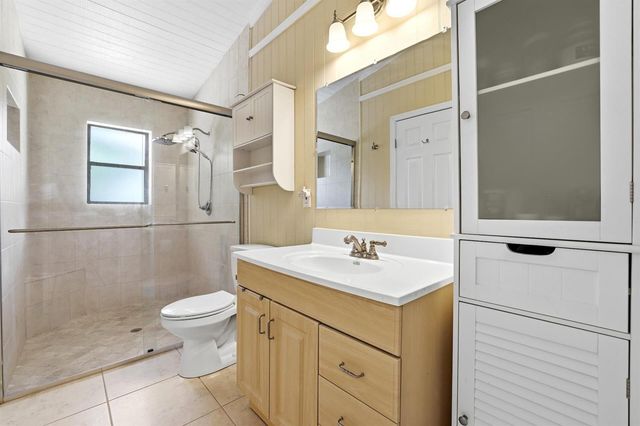 5196 Greenwood Drive, Delray Beach, FL 33484
