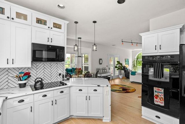604 Songwriter Cir, Nashville, TN 37220