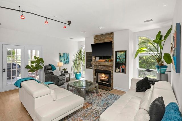 604 Songwriter Cir, Nashville, TN 37220