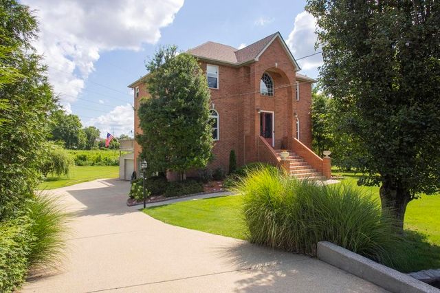 604 Songwriter Cir, Nashville, TN 37220