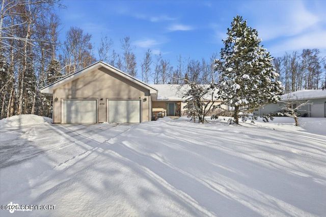 6741 W Hemmer Drive, Wasilla, AK 99623