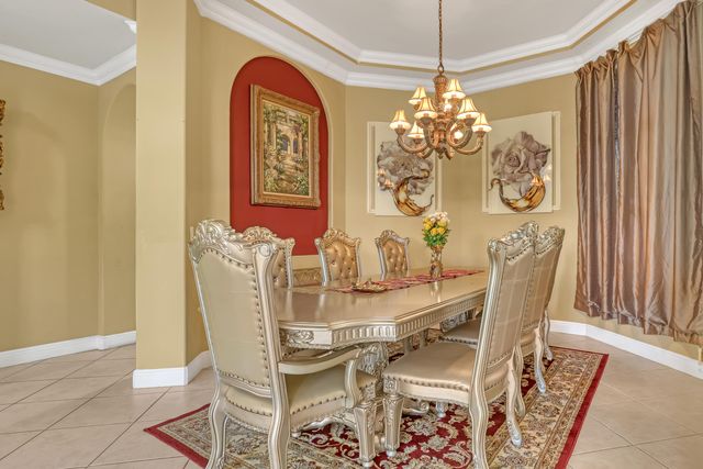 3389 Lago De Talavera, Lake Worth, FL 33467