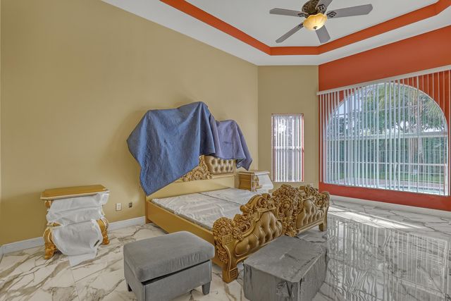 3389 Lago De Talavera, Lake Worth, FL 33467