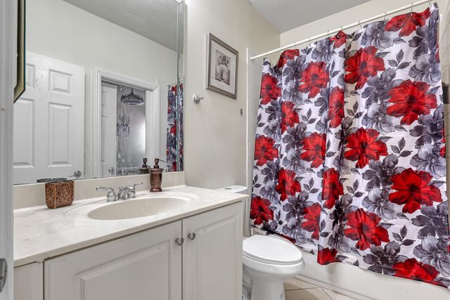 3389 Lago De Talavera, Lake Worth, FL 33467