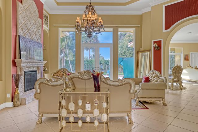 3389 Lago De Talavera, Lake Worth, FL 33467