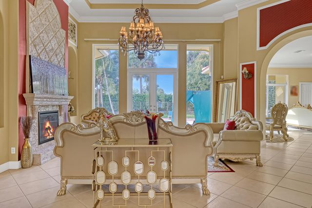 3389 Lago De Talavera, Lake Worth, FL 33467