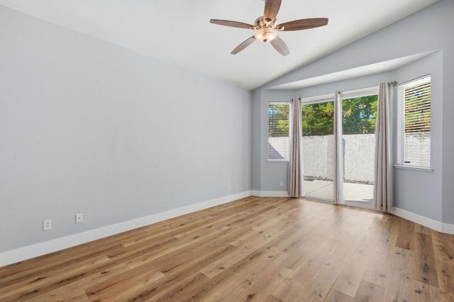 1434 Taupin Ct, Folsom, CA 95630