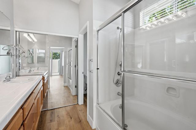 1434 Taupin Ct, Folsom, CA 95630
