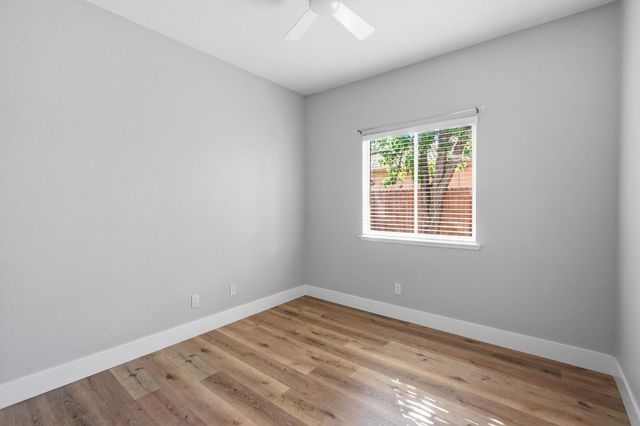 1434 Taupin Ct, Folsom, CA 95630