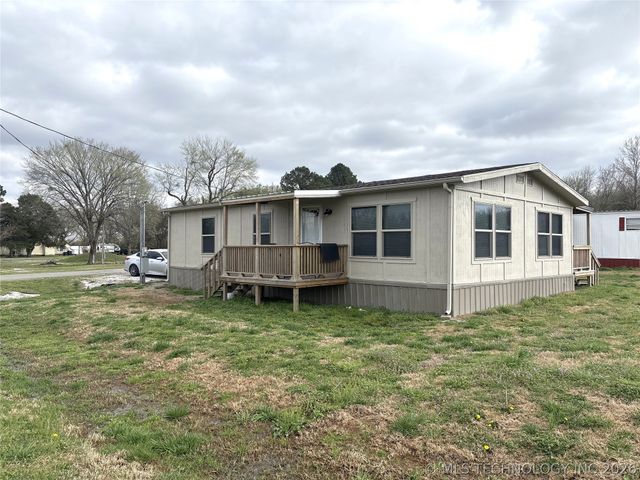 18801 S Old State Hwy 2, Warner, OK 74469