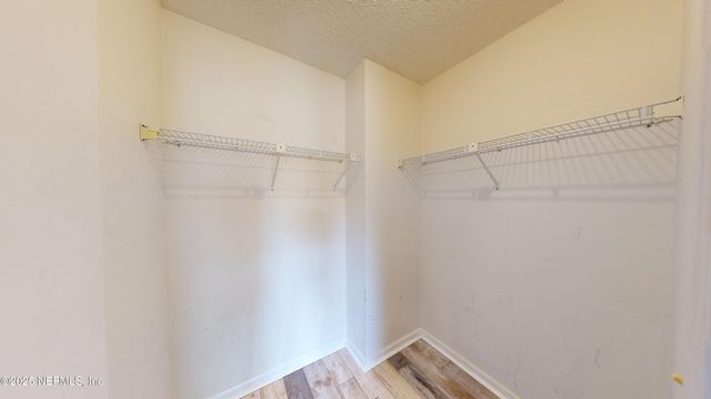 2476 SPRING VALE Road, Jacksonville, FL 32246