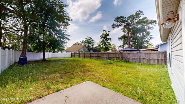 2476 SPRING VALE Road, Jacksonville, FL 32246