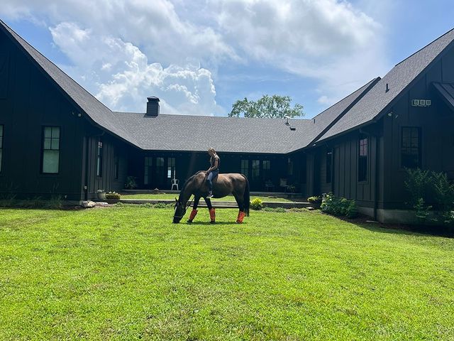 934 Hickory Hills Dr, Franklin, TN 37067