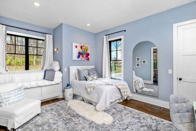 934 Hickory Hills Dr, Franklin, TN 37067