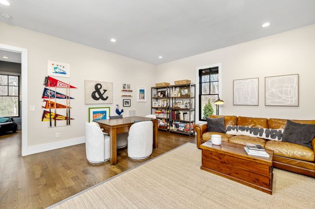 934 Hickory Hills Dr, Franklin, TN 37067