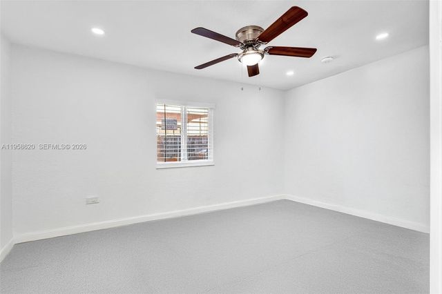 560 N Perviz Ave, Opa-locka, FL 33054