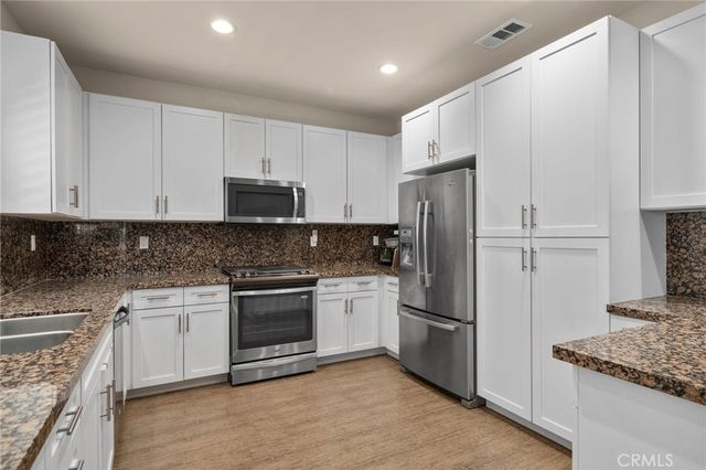 1788 Oak Knoll Road, San Jacinto, CA 92583