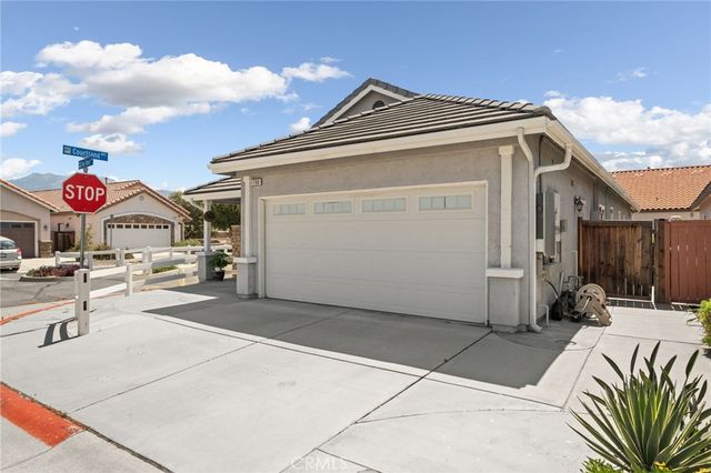 1788 Oak Knoll Road, San Jacinto, CA 92583