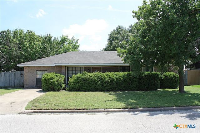 715 Debora Street, Troy, TX 76579
