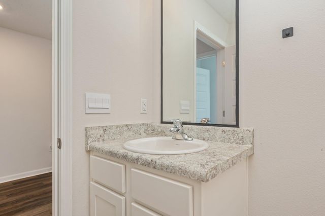 6629 Spyglass Hill Road, Laurel Hill, FL 32567