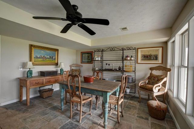 2315 Oregon Road, Versailles, KY 40383