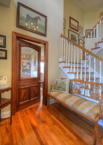 2315 Oregon Road, Versailles, KY 40383