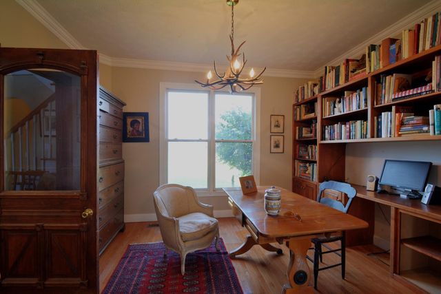 2315 Oregon Road, Versailles, KY 40383