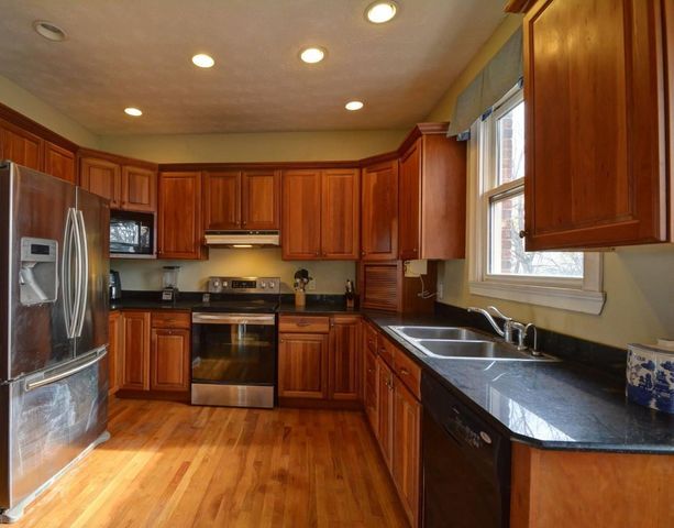 2315 Oregon Road, Versailles, KY 40383