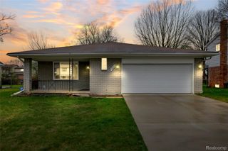 27665 Aberdeen Street, Southfield, MI 48076