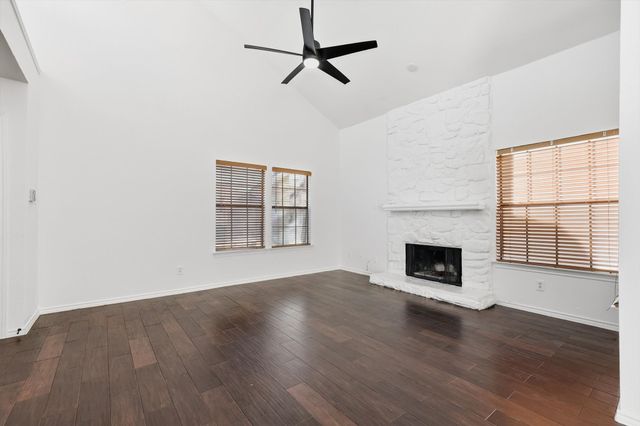 625 Fiesta Circle, Irving, TX 75063