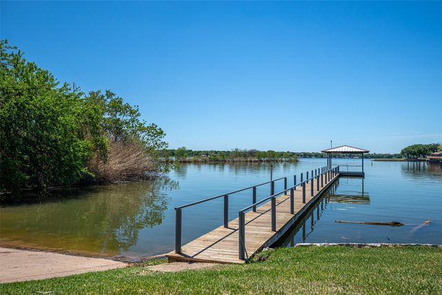 707 Sun Court, Granbury, TX 76049