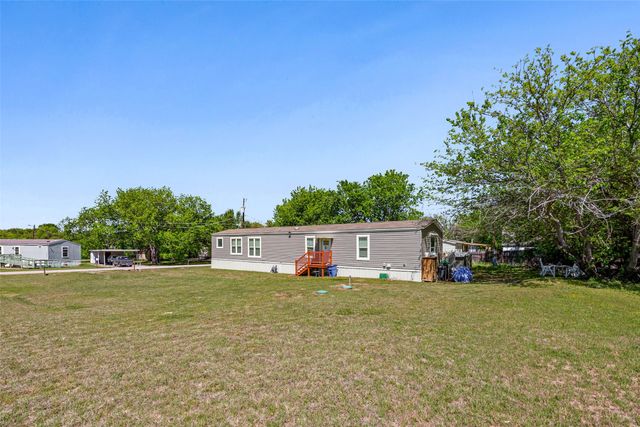 707 Sun Court, Granbury, TX 76049