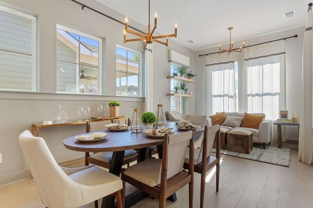 Image 10 of property listing at 199 Lazy Acres Loop, Summerville, SC 29483