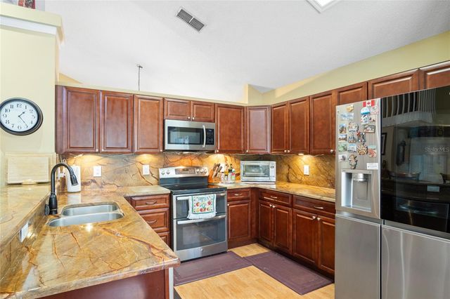 2791 RUNYON CIRCLE, Orlando, FL 32837