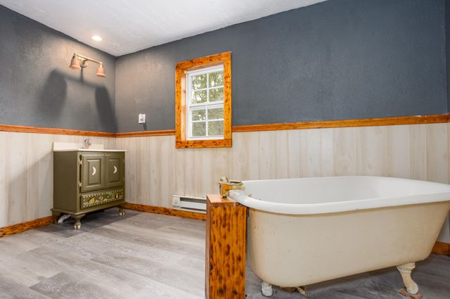 2658 Cedar Gap Road, Seymour, MO 65746