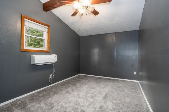 2658 Cedar Gap Road, Seymour, MO 65746