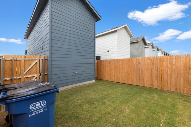 1008 Robin Hill Lane, Princeton, TX 75407