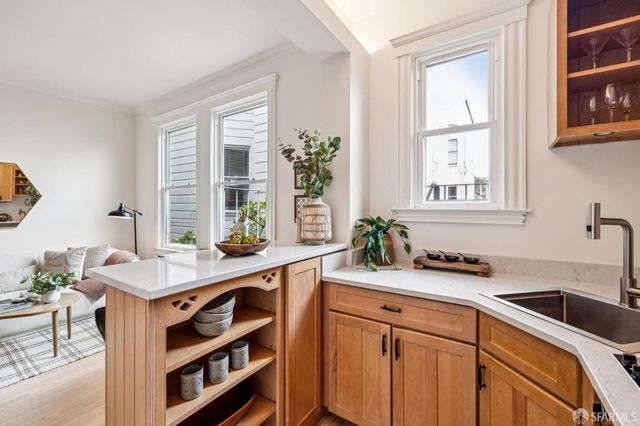 2211 California Street 303, San Francisco, CA 94115