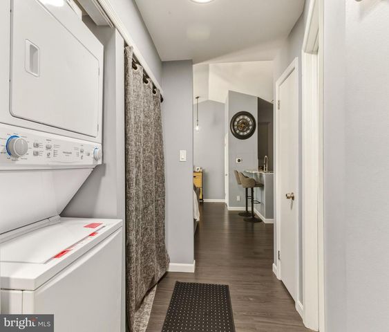 16 CRESTMONT DR, Mantua, NJ 08051