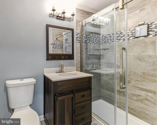 16 CRESTMONT DR, Mantua, NJ 08051