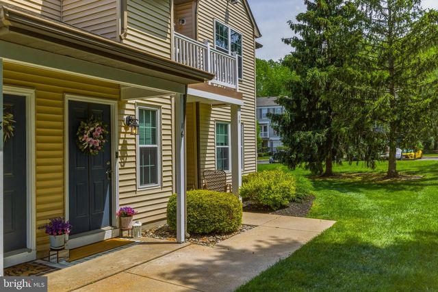 16 CRESTMONT DR, Mantua, NJ 08051