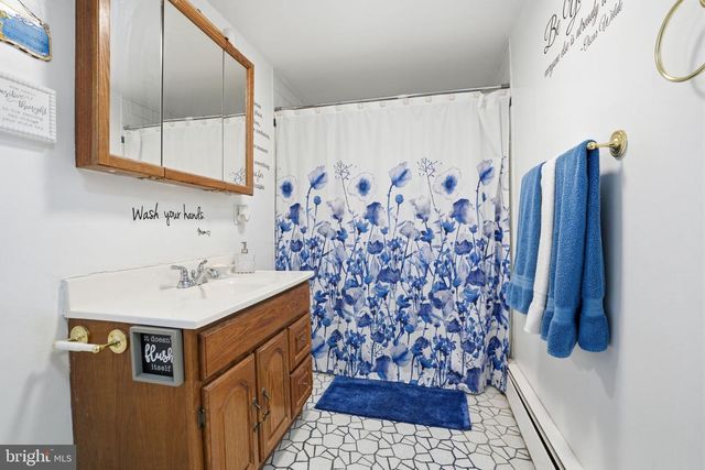 650 PINE ST, Bristol, PA 19007