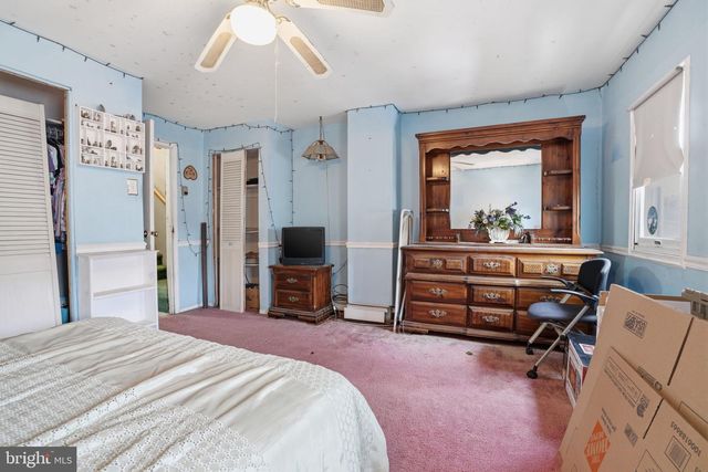 650 PINE ST, Bristol, PA 19007