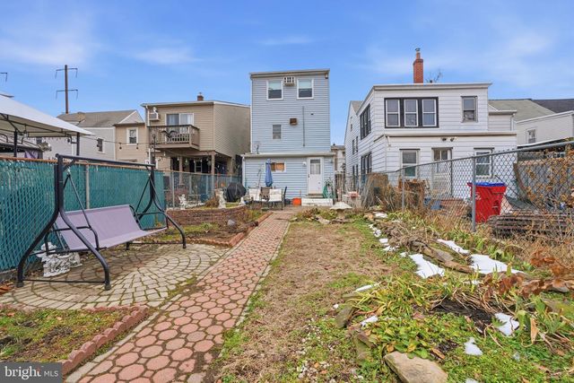 650 PINE ST, Bristol, PA 19007