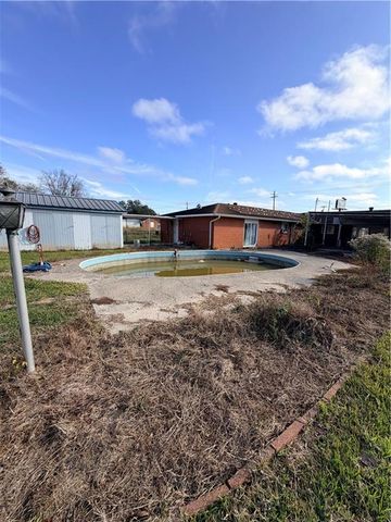 6520 MASONIC Drive, Alexandria, LA 71301