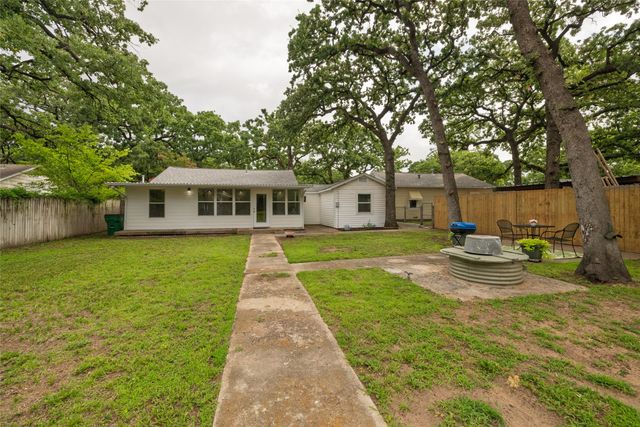 4020 Creech Street, Haltom City, TX 76111