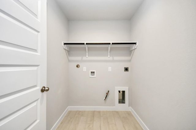 15722 Telge Ridge Lane, Cypress, TX 77429