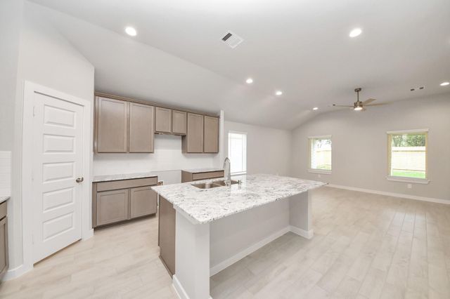 15722 Telge Ridge Lane, Cypress, TX 77429